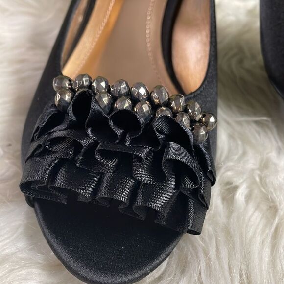 MOOTSIES TOOTSIES Mogiver Peep Toe Embellished Black Slingback Sandals 7M NWOT - Picture 6 of 15